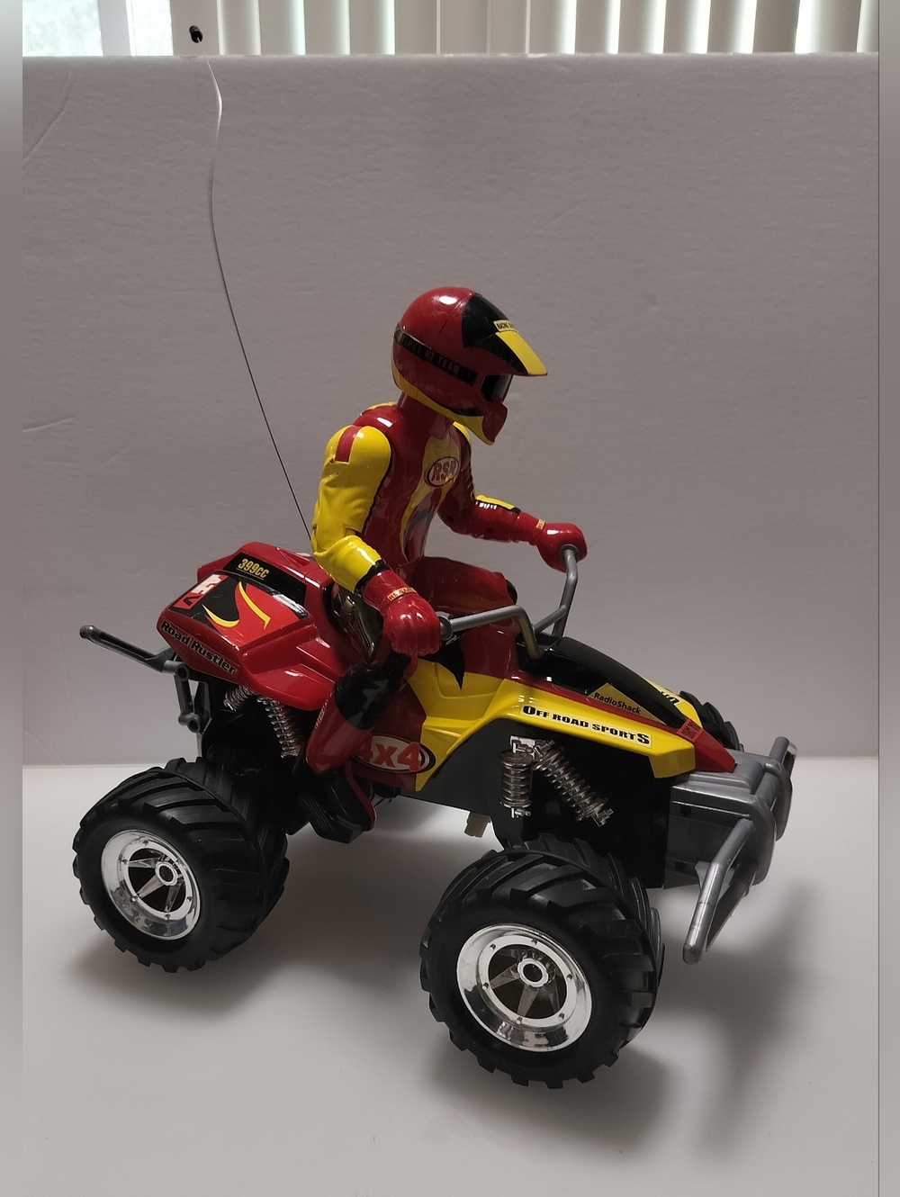 Vintage RadioShack Road Rustler R/C ATV Quad Bike with No Control Pre-owned